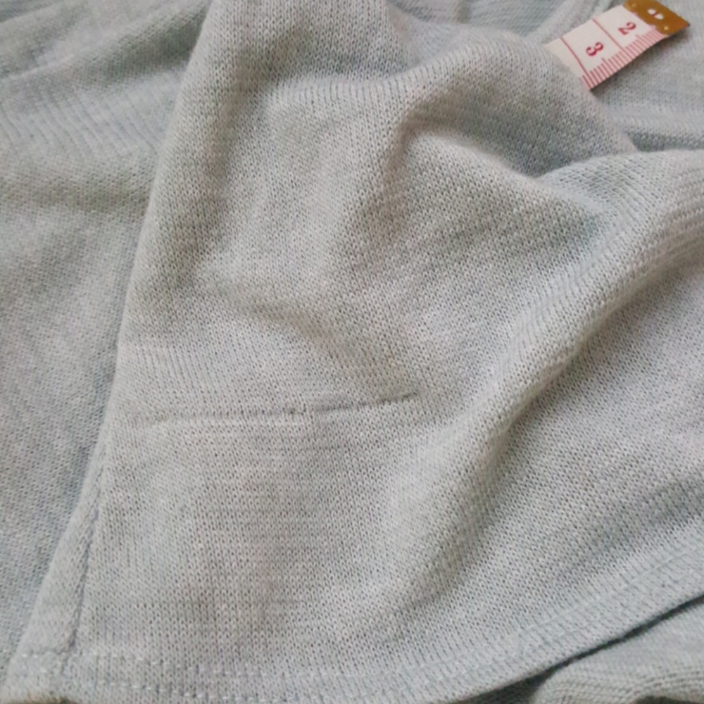 Cold shoulder mint light top with tye front - Picture 7 of 7